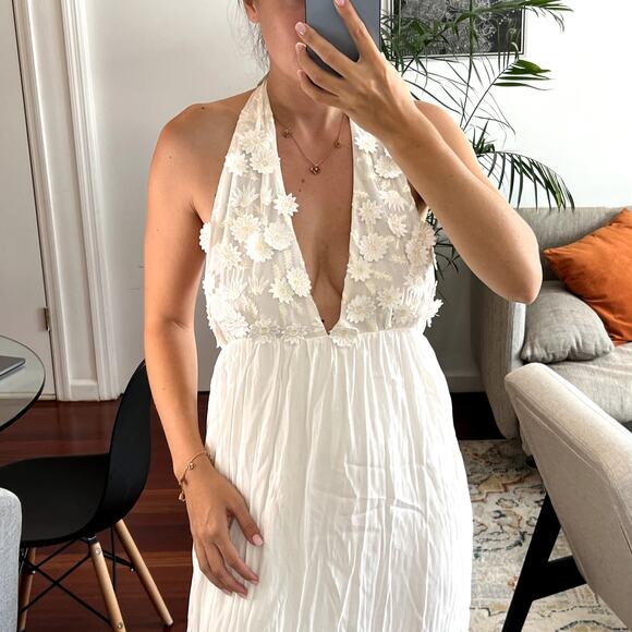 For Love and Lemon White Isabella Halter Maxi Dress size XS - Picture 3 of 9